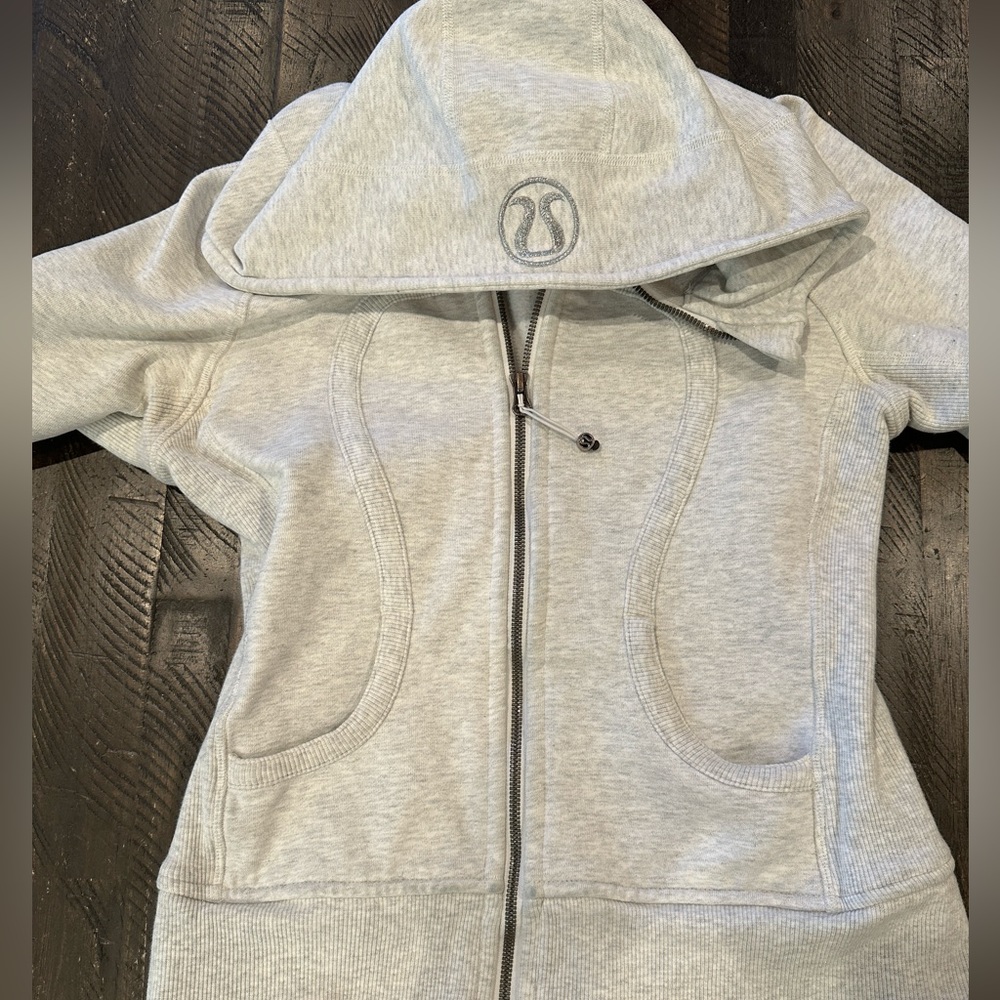 LULULEMON Sparkle Scuba Hoodie Size 6